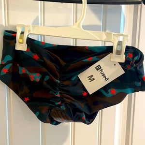 Fused Hawaii bikini bottoms